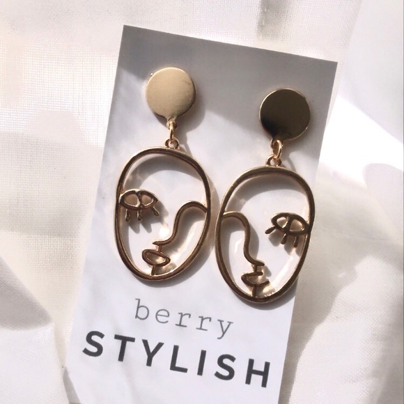 Berry Stylish Jewelry - Hallow Abstract Face Earring - Modern Boho Style